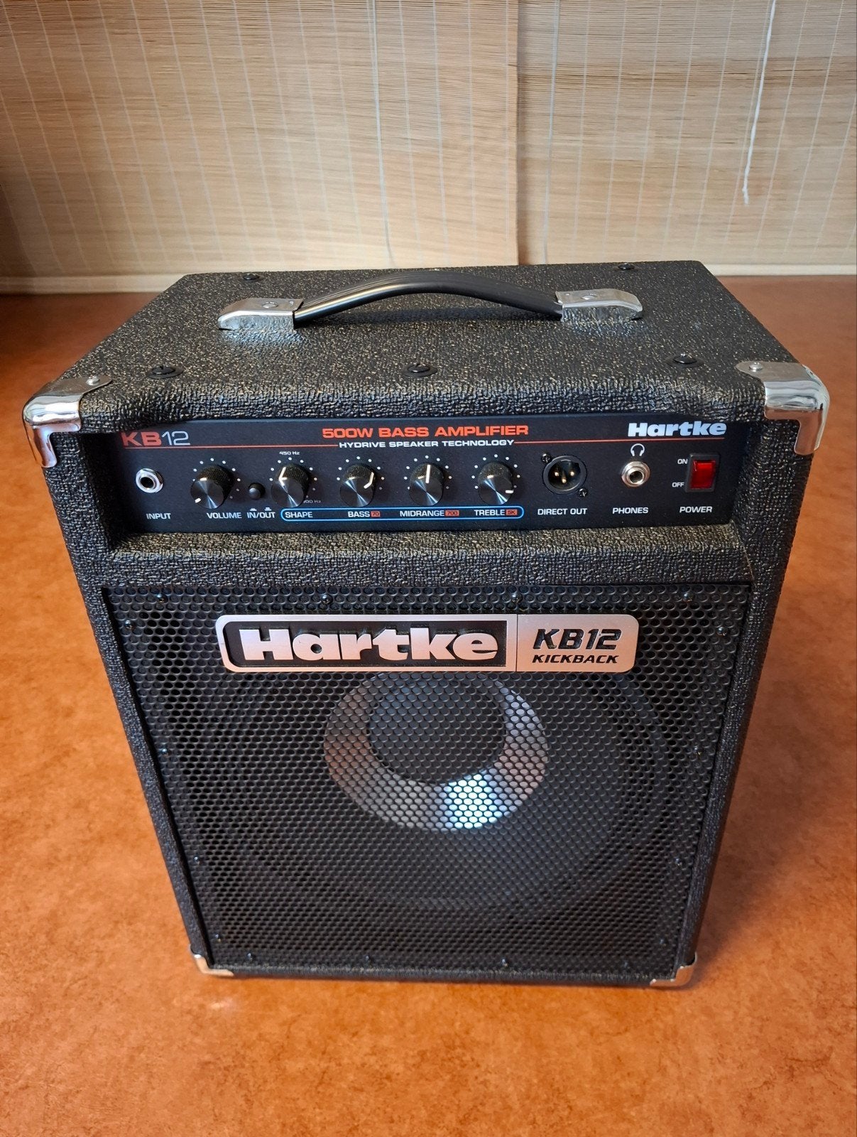 Hartke bascombo nieuwstaat, Muziek en Instrumenten, Versterkers | Bas en Gitaar, Ophalen, Zo goed als nieuw, 100 watt of meer
