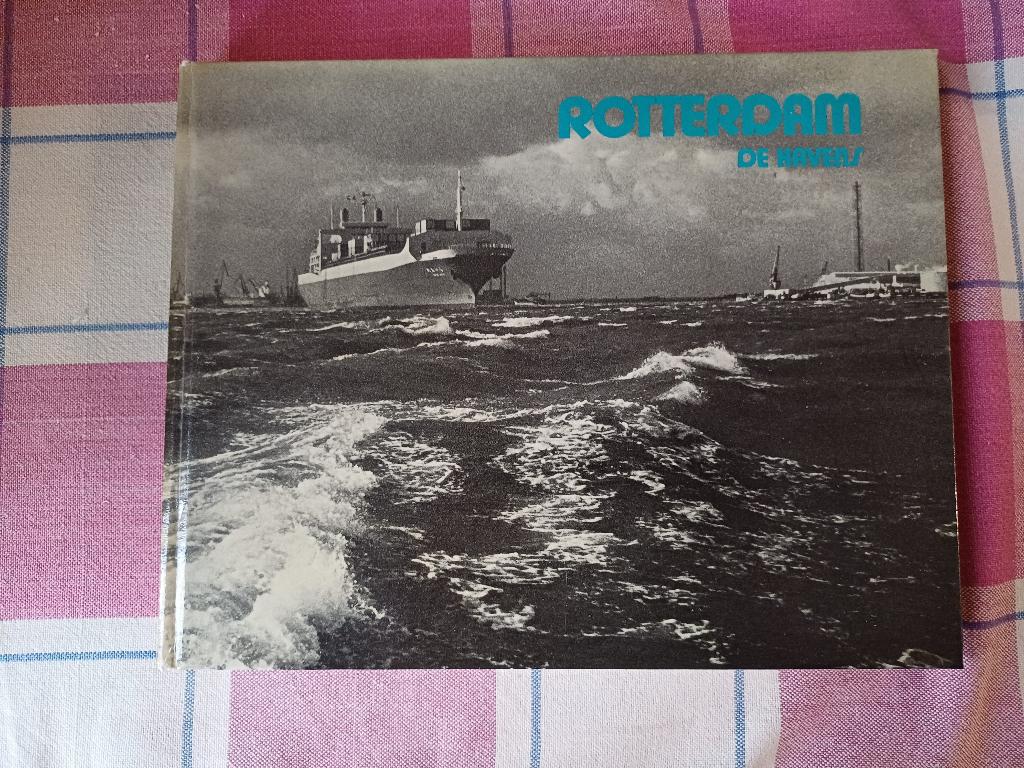 Rotterdam de havens:ivo blom., Ophalen, 20e eeuw of later, Gelezen, Ivo blom.