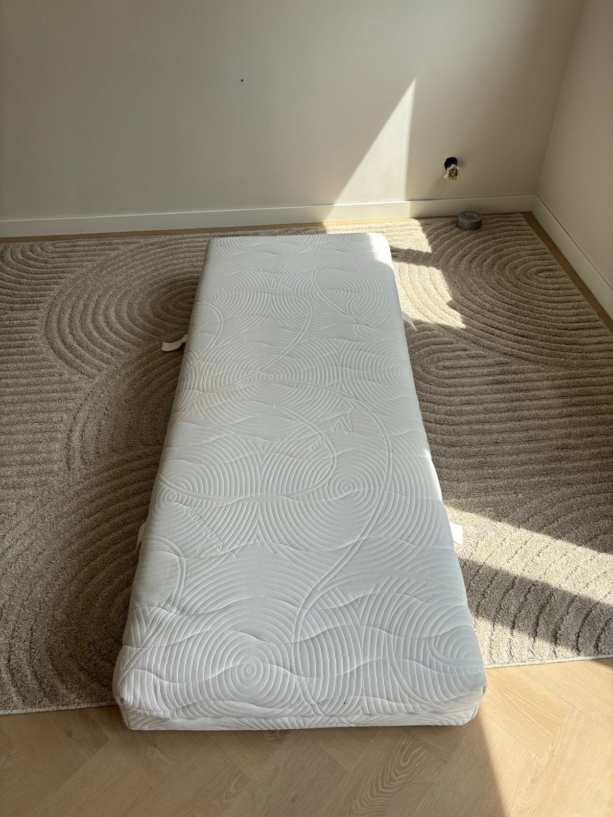 Dreamzone matras, zo goed als nieuw, Ophalen, 90 cm, Eenpersoons, Zo goed als nieuw
