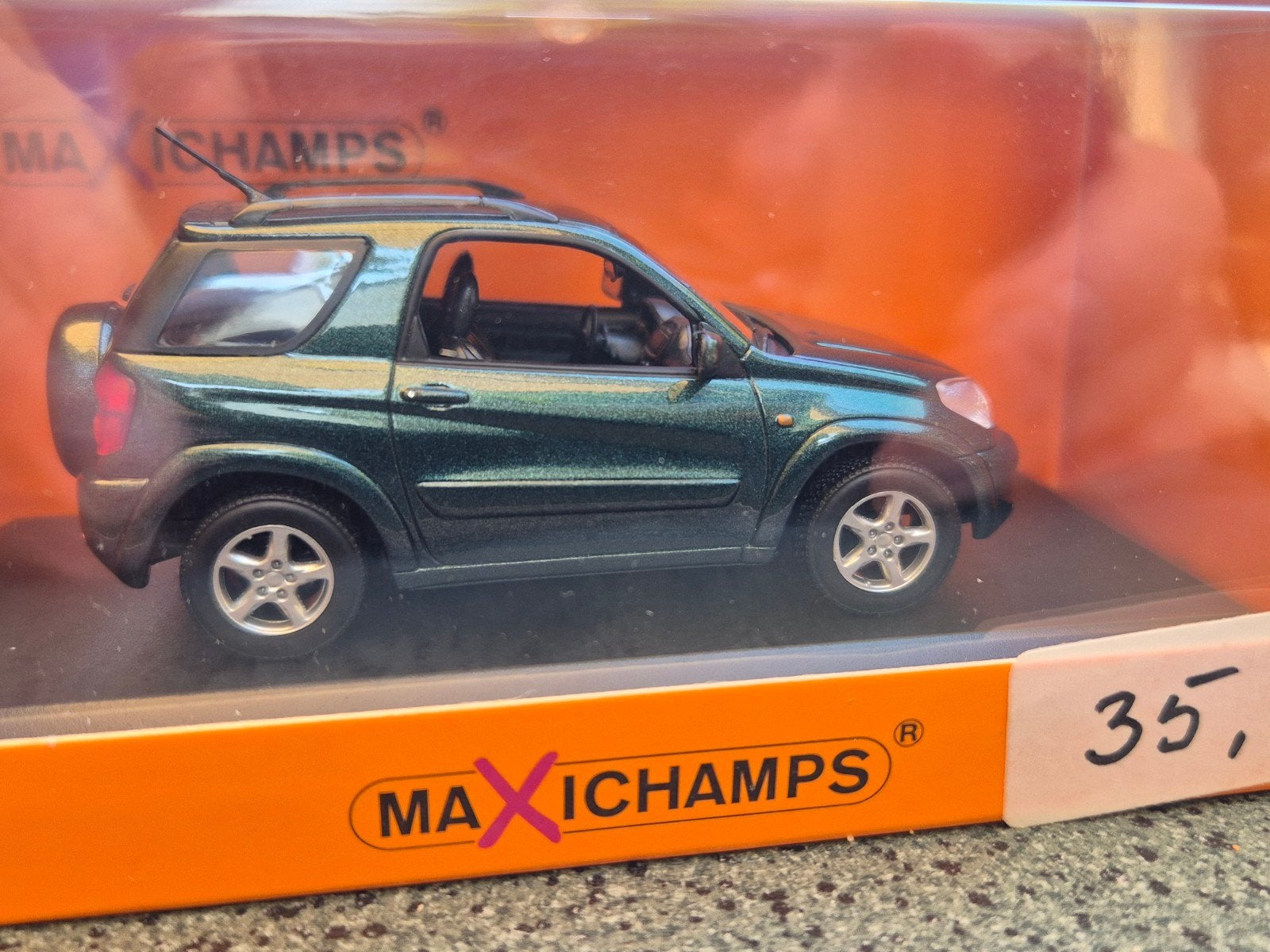 Toyota RAV4 2000 donkergroen 1:43 Maxichamps, Ophalen of Verzenden, Nieuw, Auto, MiniChamps