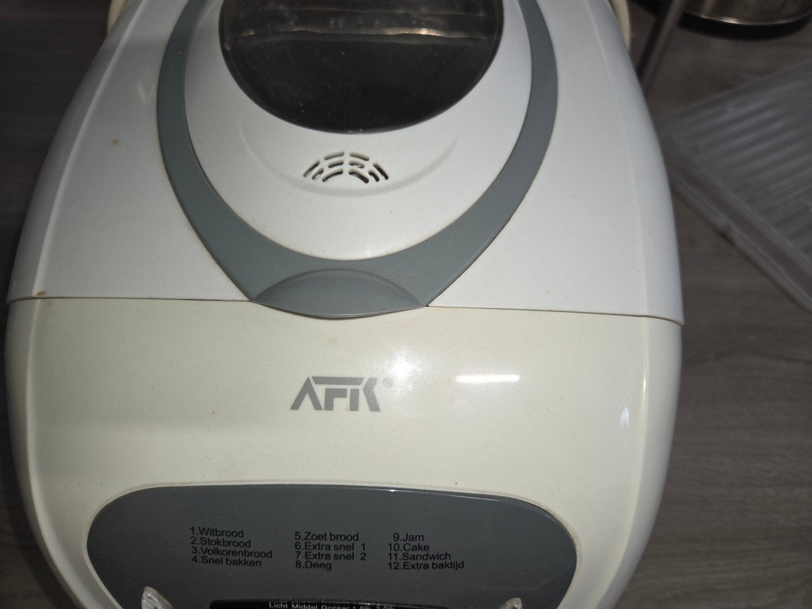 AFK Broodbakmachine met 12 programma's en kijkvenster, Gebruikt, Kijkvenster, 800 tot 1200 gram deeg, Ophalen