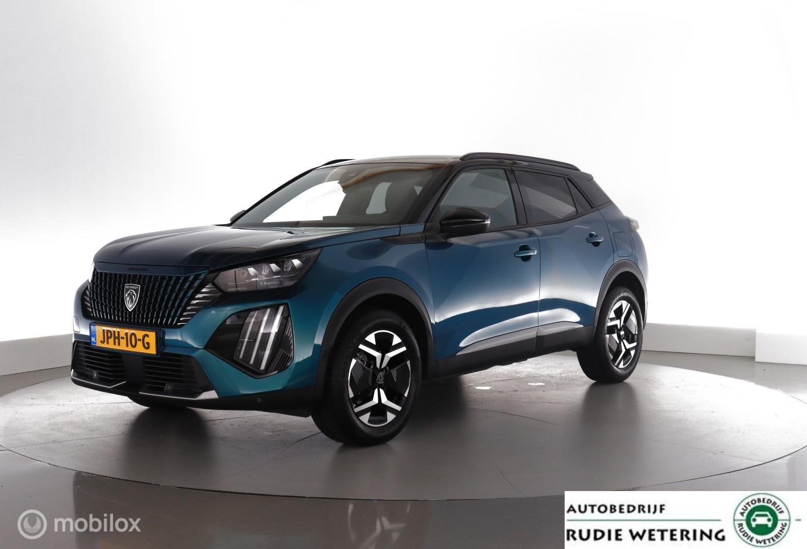 Peugeot 2008 1.2 Hybrid 136 GT automaat leer|led|cam360|ecc|, Auto's, 1272 kg, 136 pk, Gebruikt, 1199 cc