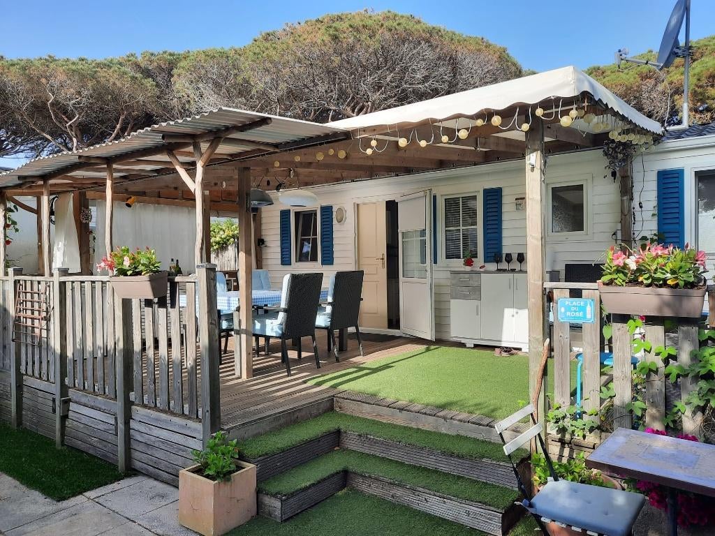 Chalet aan strand Pampelonne T/H (last minute), Drie personen of meer