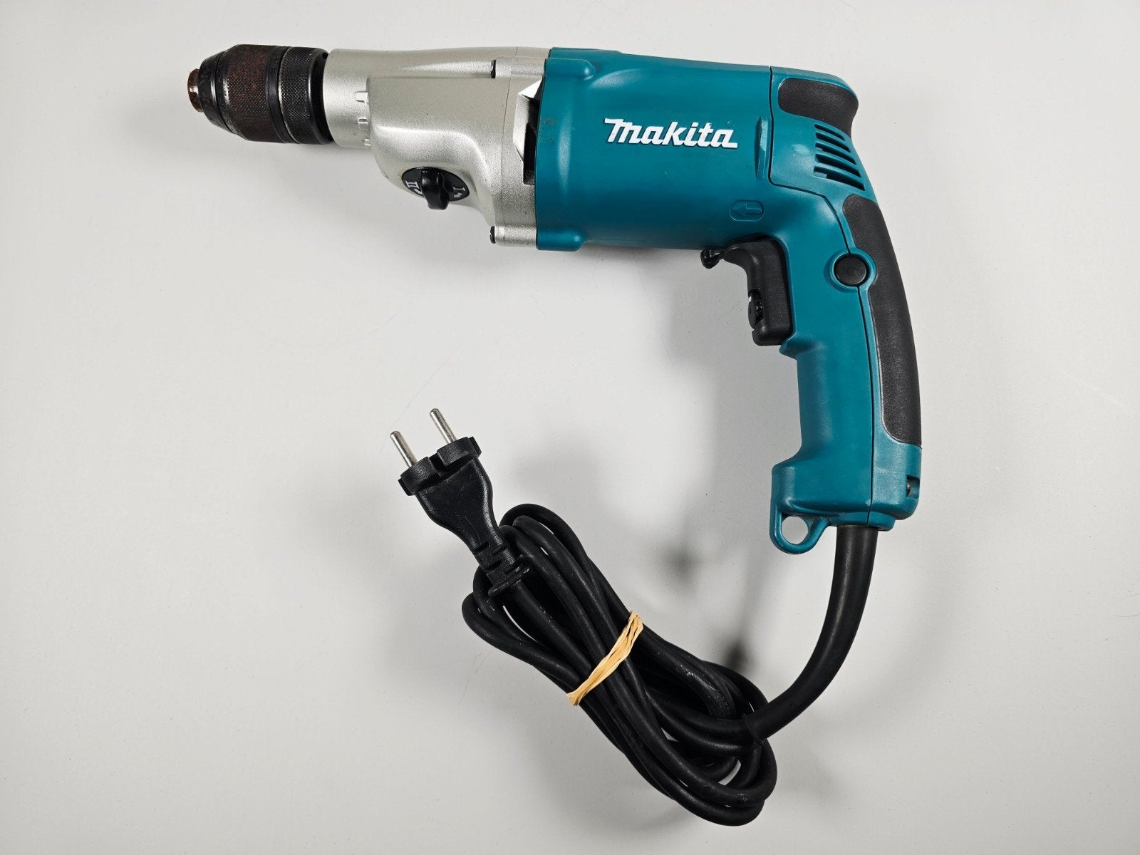 Makita DP4011 Boormachine – B-Grade, Boormachine, Variabele snelheid, Ophalen of Verzenden, Nvt
