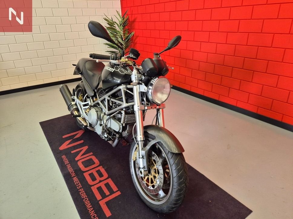 DUCATI Monster 900 Carbon (bj 2001) M2, DUCATI, 2 cilinders, Motorrijbewijs A, Bedrijf