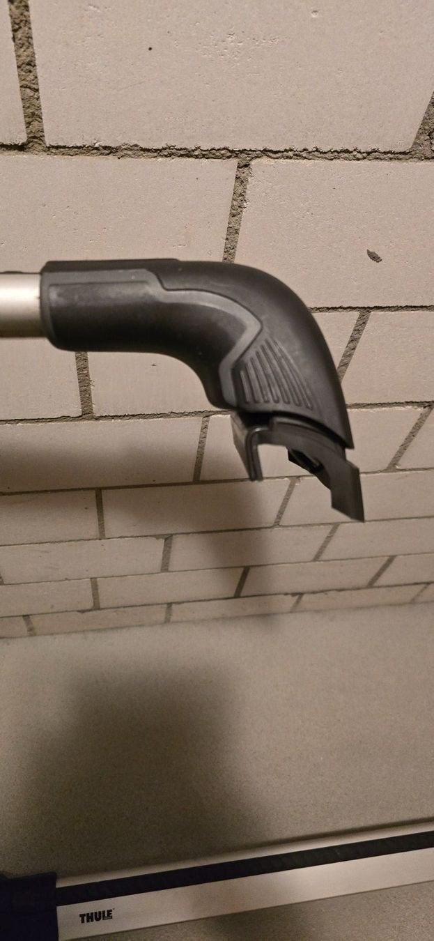 Thule WingBar Edge 959X dakdragers met Kit 4001, Ophalen of Verzenden, Zo goed als nieuw