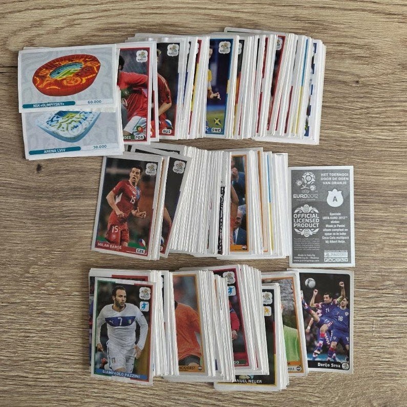 296x Panini voetbal stickers Euro 2012, Ophalen of Verzenden, Zo goed als nieuw, Buitenlandse clubs, Poster, Plaatje of Sticker