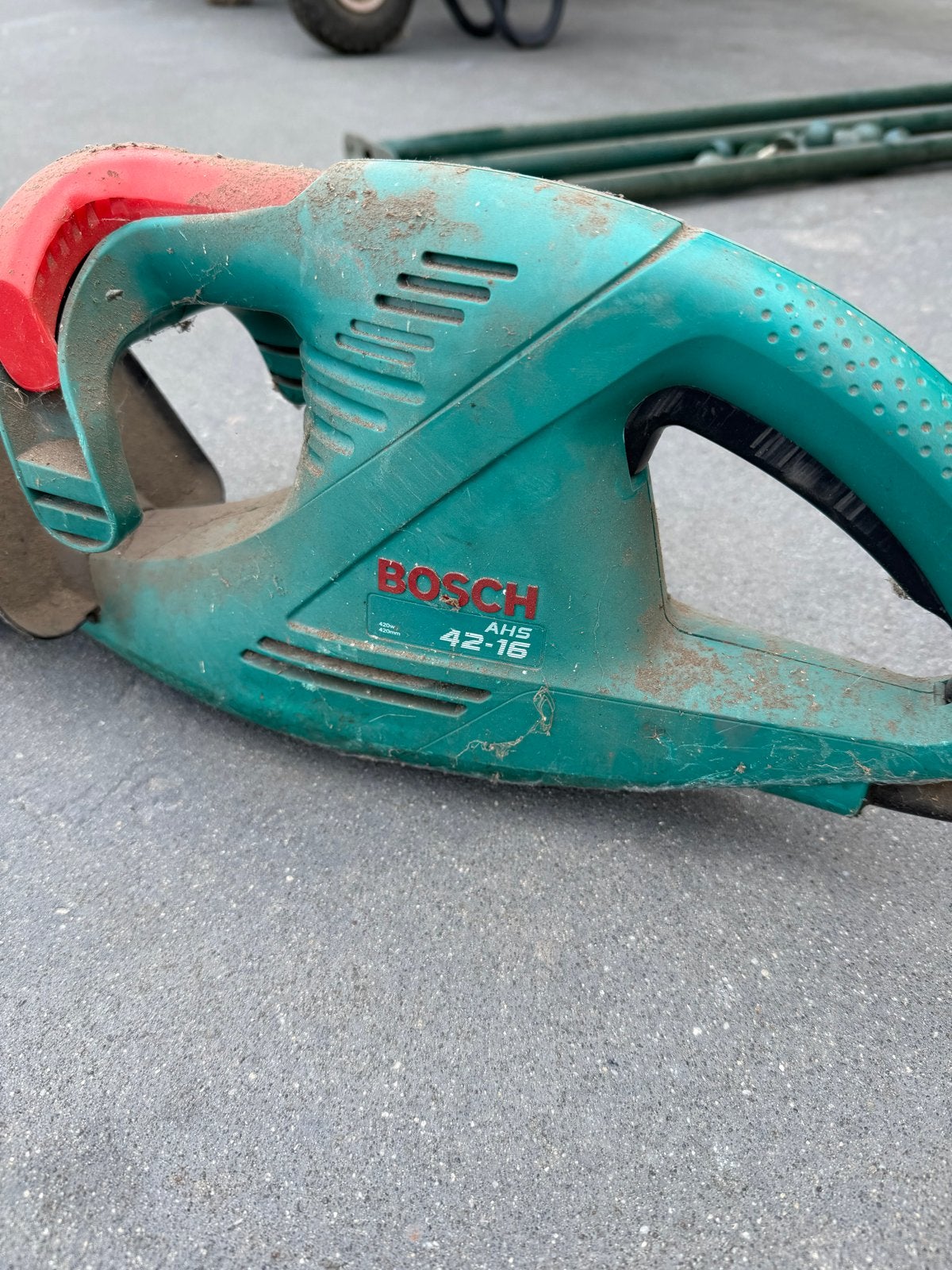 Bosch Heggenschaar AHS 42-16 met stekker, Tuin en Terras, Ophalen, Gebruikt, Elektrisch