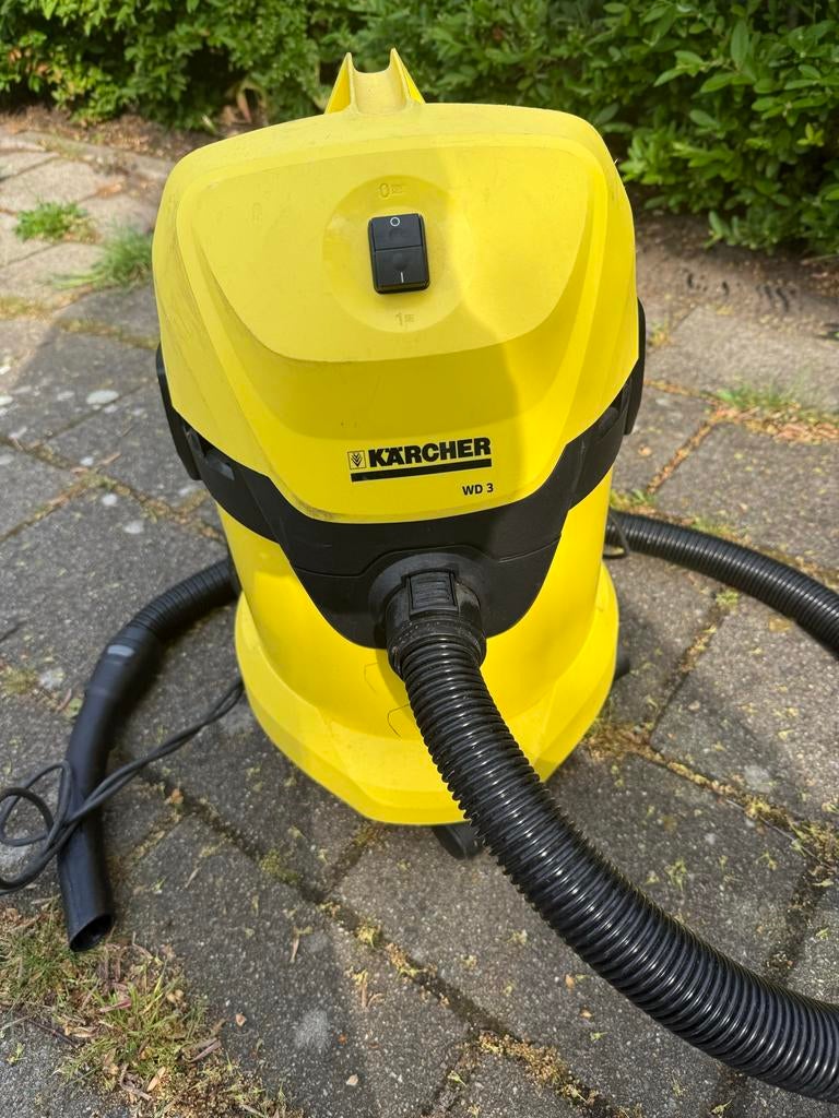 Kärcher WD 3 Waterstofzuiger - Krachtig en Veelzijdig, Ophalen, Gebruikt, Waterstofzuiger, Minder dan 1200 watt