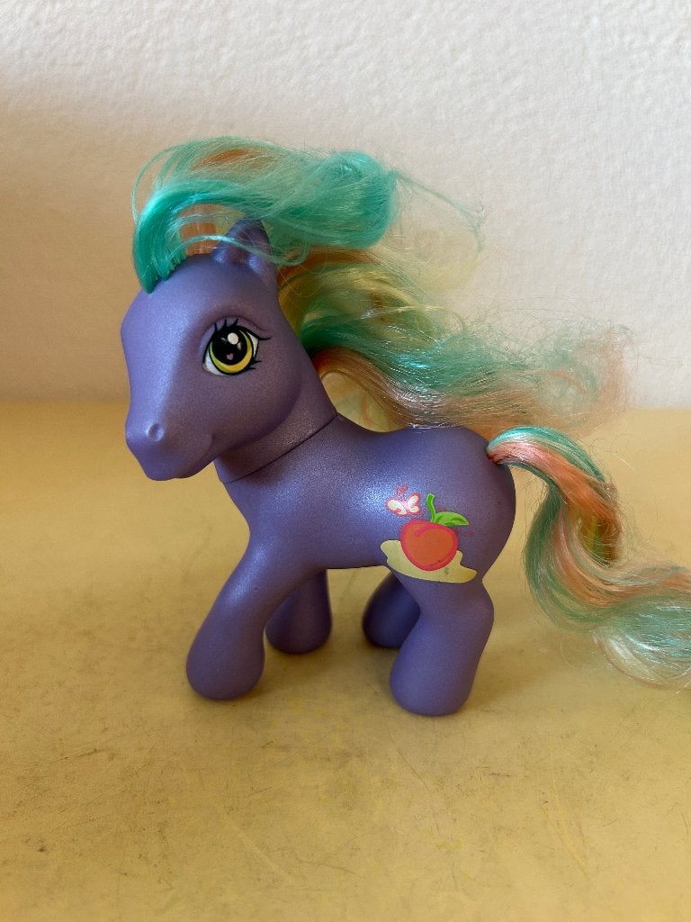 Vintage G3 My Little Pony - Peach Surprise (Avon 2005), Ophalen of Verzenden, Gebruikt