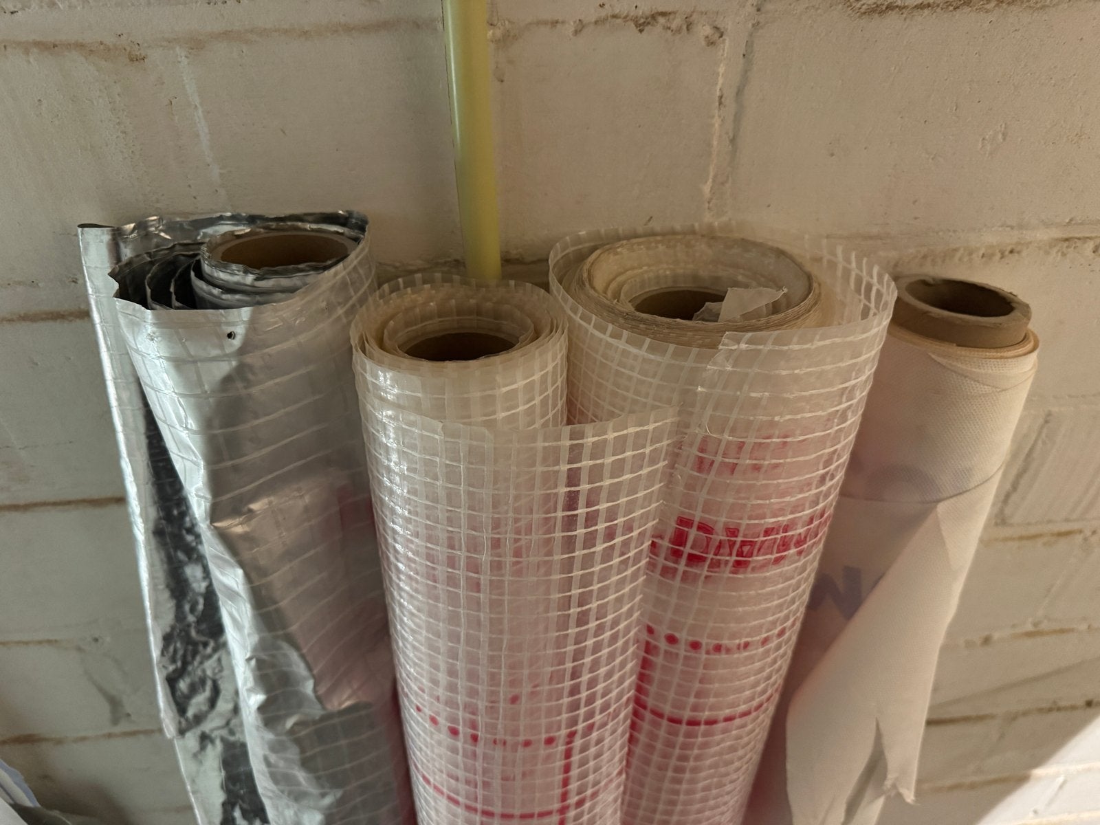 Isolatiefolie: Miofol en Polytex, Overige materialen, Zo goed als nieuw, 15 m² of meer, Vloerisolatie