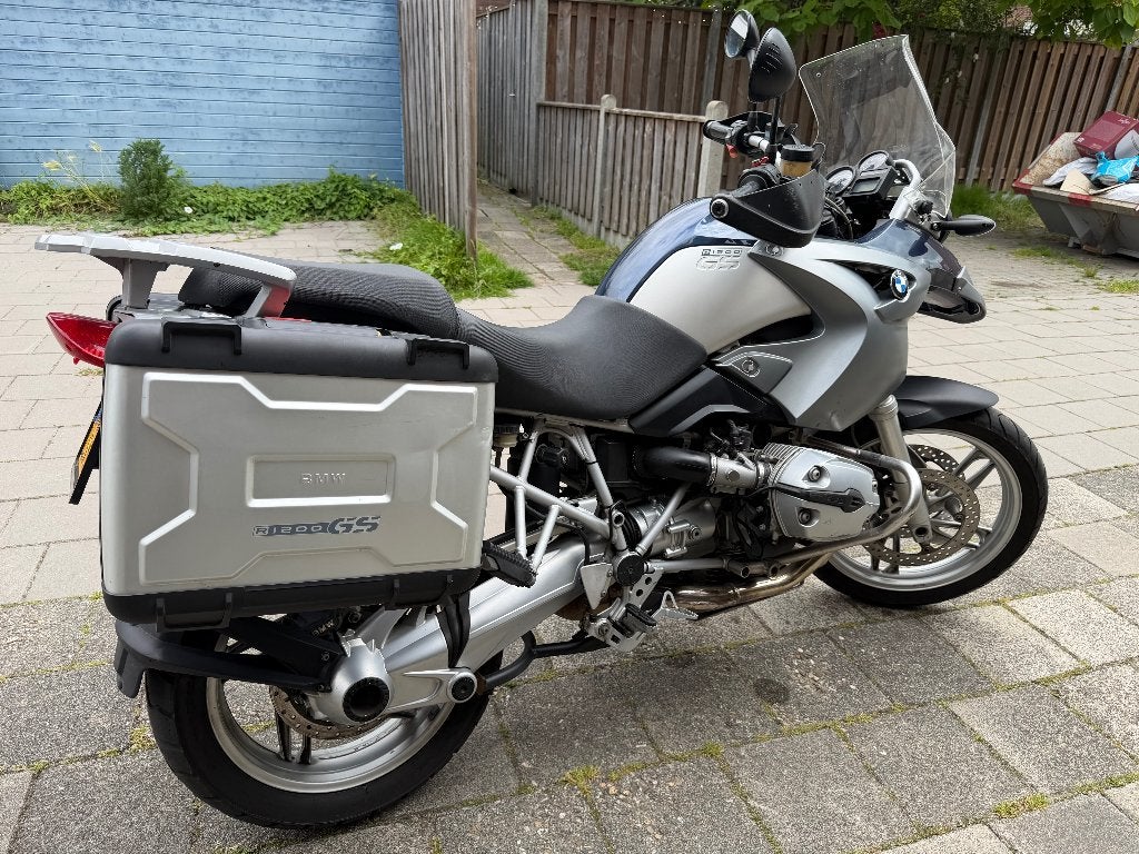 BMW R1200 GS 2006 | 105k | Vario koff. | Valbeugel, 2 cilinders, Cardan-aandrijving, Motorrijbewijs A, Gebruikt