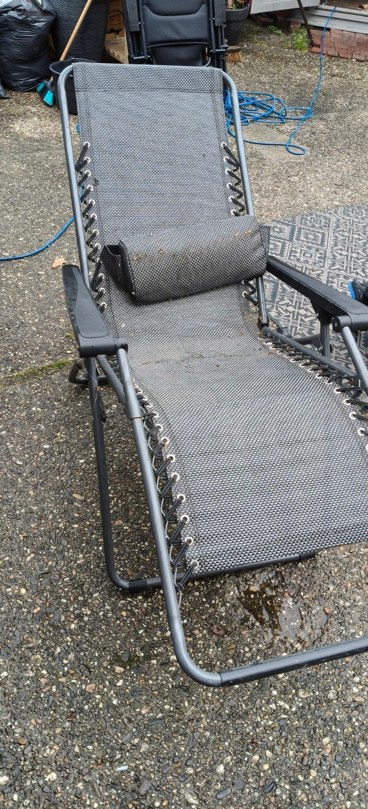 2 stuks comfortabele ligstoelen, weinig gebruikt, Tuin en Terras, Ophalen of Verzenden, Gebruikt, Textileen, Verstelbaar