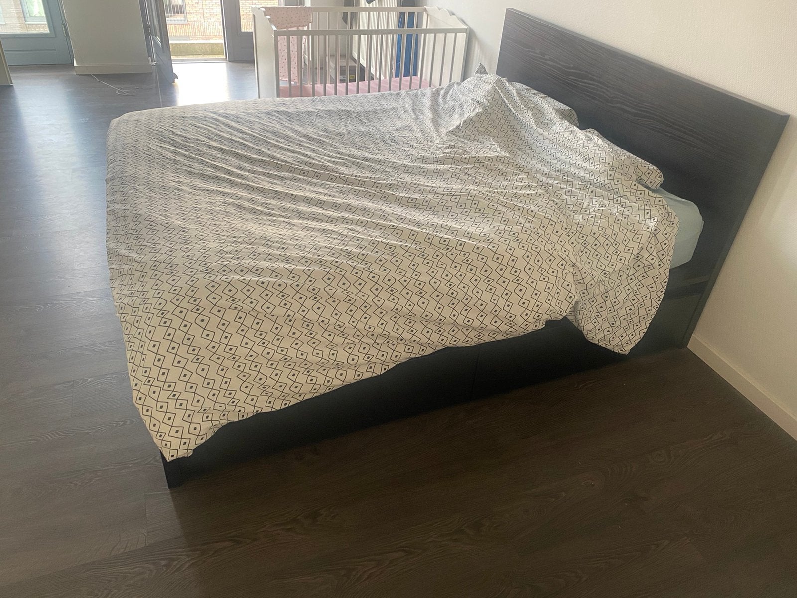 Ikea malm bed 160x200, Ophalen, Zwart, Tweepersoons, Zo goed als nieuw
