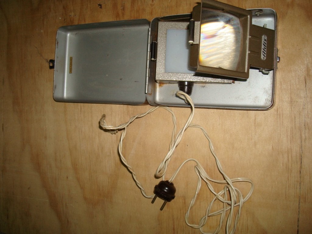 Vintage Aldis 2¼ x 2¼ diaviewer met scherm, Ophalen of Verzenden, Gebruikt, Met scherm
