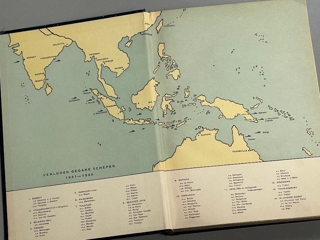 De KPM in oorlogstijd (1950) Ned. Indië   WO II, Ophalen of Verzenden, Overige soorten, Nederland, Boek of Tijdschrift