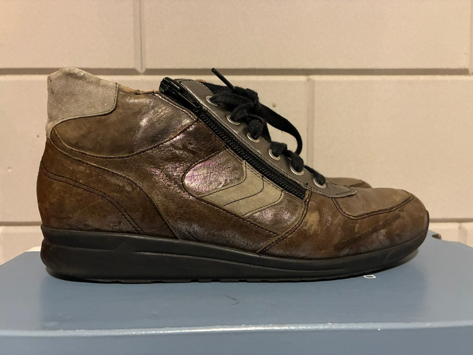 Durea halfhoge sneakers, mt 4,5 E = 37,5 E, Kleding | Dames, Schoenen, Ophalen of Verzenden, Zo goed als nieuw, Sneakers of Gympen