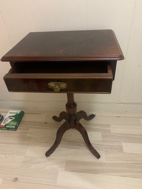 bijzettafel eiken, Minder dan 55 cm, Gebruikt, Vierkant, Modern