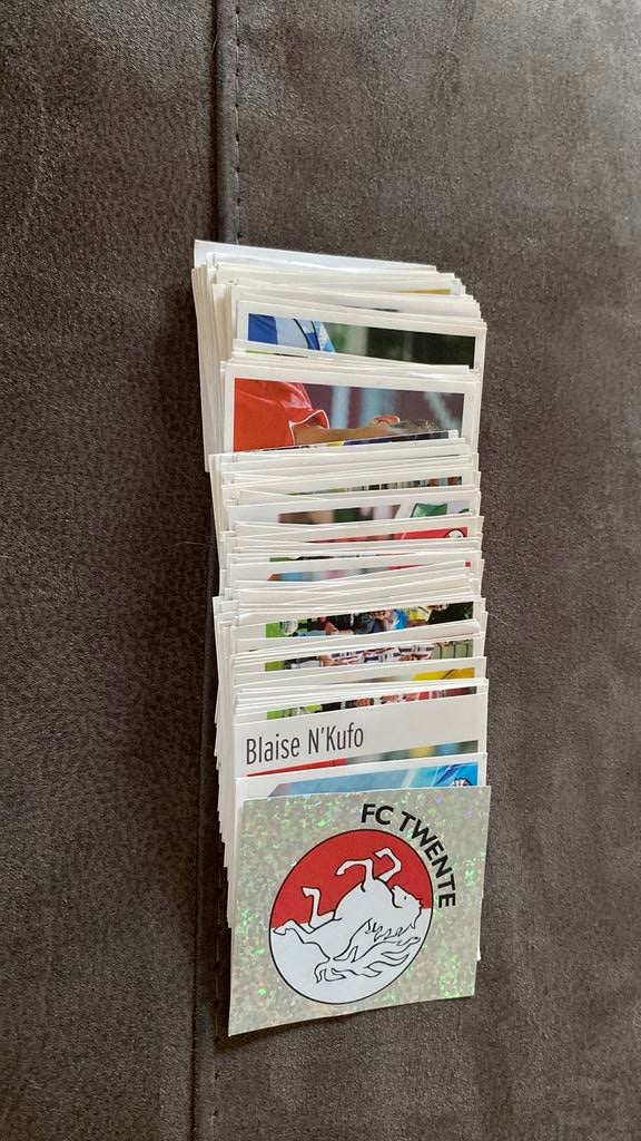 132 x panini voetbal 2004, Ophalen of Verzenden, Zo goed als nieuw, Ajax, Poster, Plaatje of Sticker