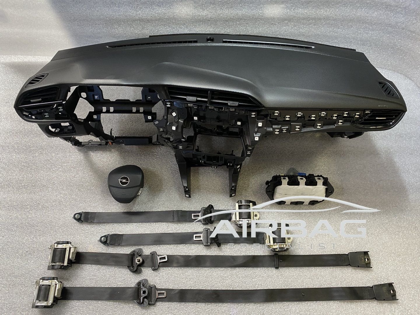 Opel Corsa F 2024+ dashboard + airbag set stuur airbag passa, Auto-onderdelen, Gebruikt, -, -, Ophalen of Verzenden