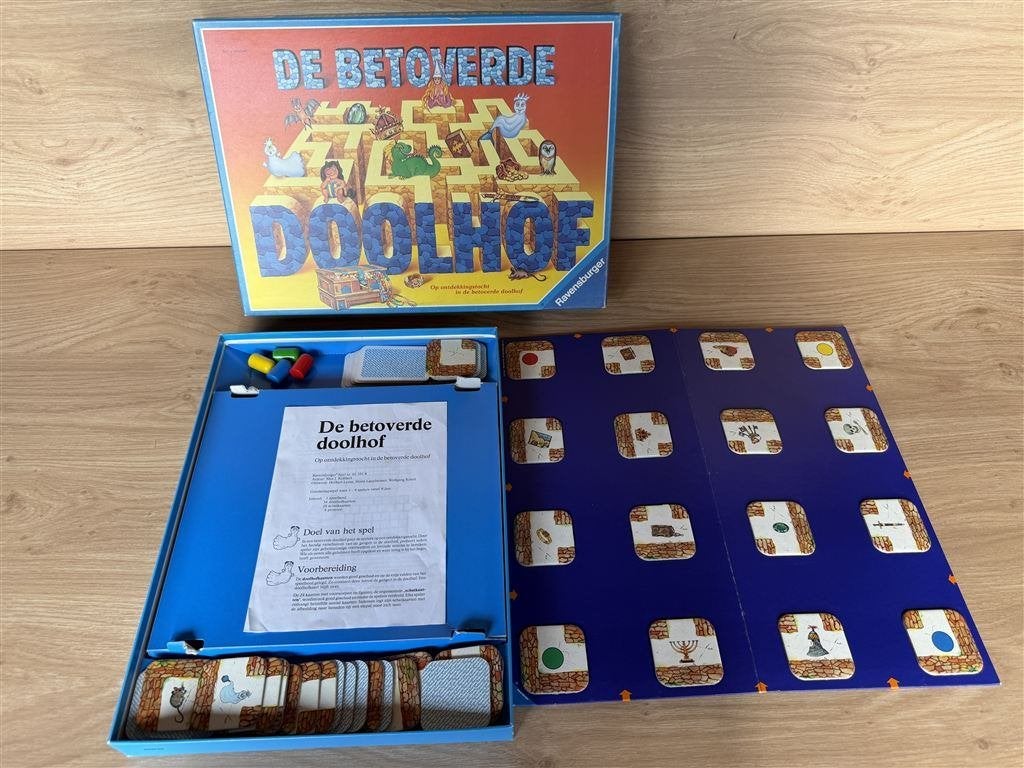 de betoverede doolhof - S7183, Ophalen of Verzenden, Zo goed als nieuw