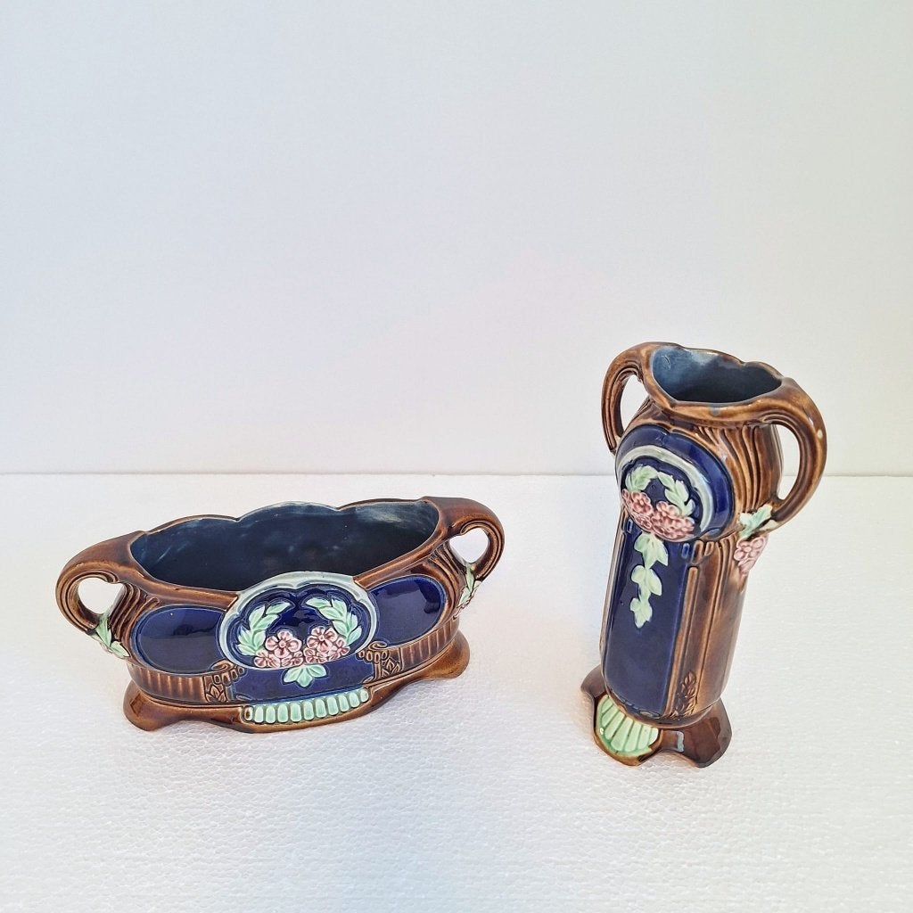 set van 2 art nouveau majolica bloemvazen, Ophalen