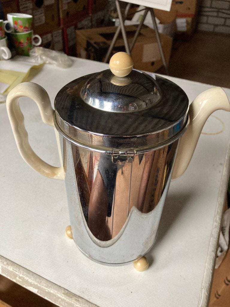 Petrus Regout Koffiepot met Benraad Warmtehouder., Ophalen of Verzenden