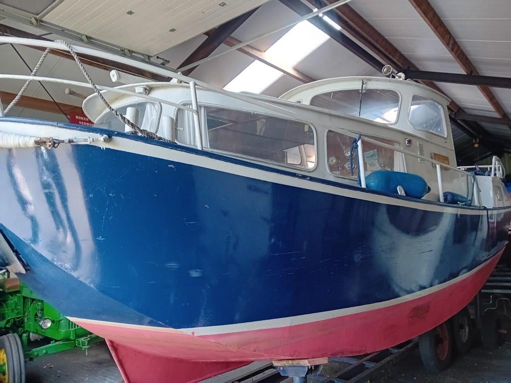 Amulet Vlet in redelijke staat van onderhoud, Watersport en Boten, Motorboten en Motorjachten, Ophalen of Verzenden, Gebruikt