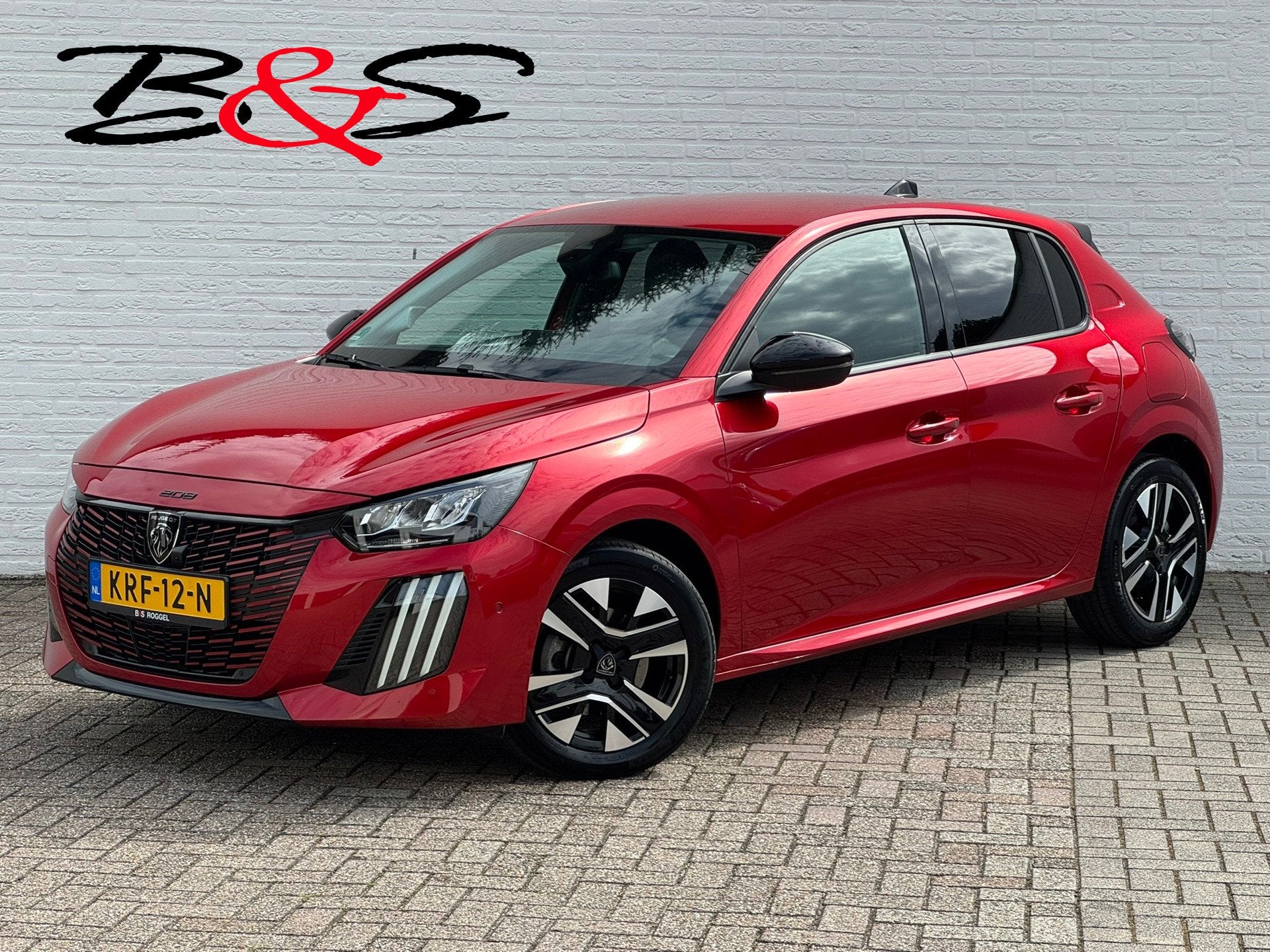 Peugeot 208 1.2 PureTech 100 Allure 360 Camera Navi Afn. Tre, Auto's, Gebruikt, Euro 6, Handgeschakeld, 3 cilinders