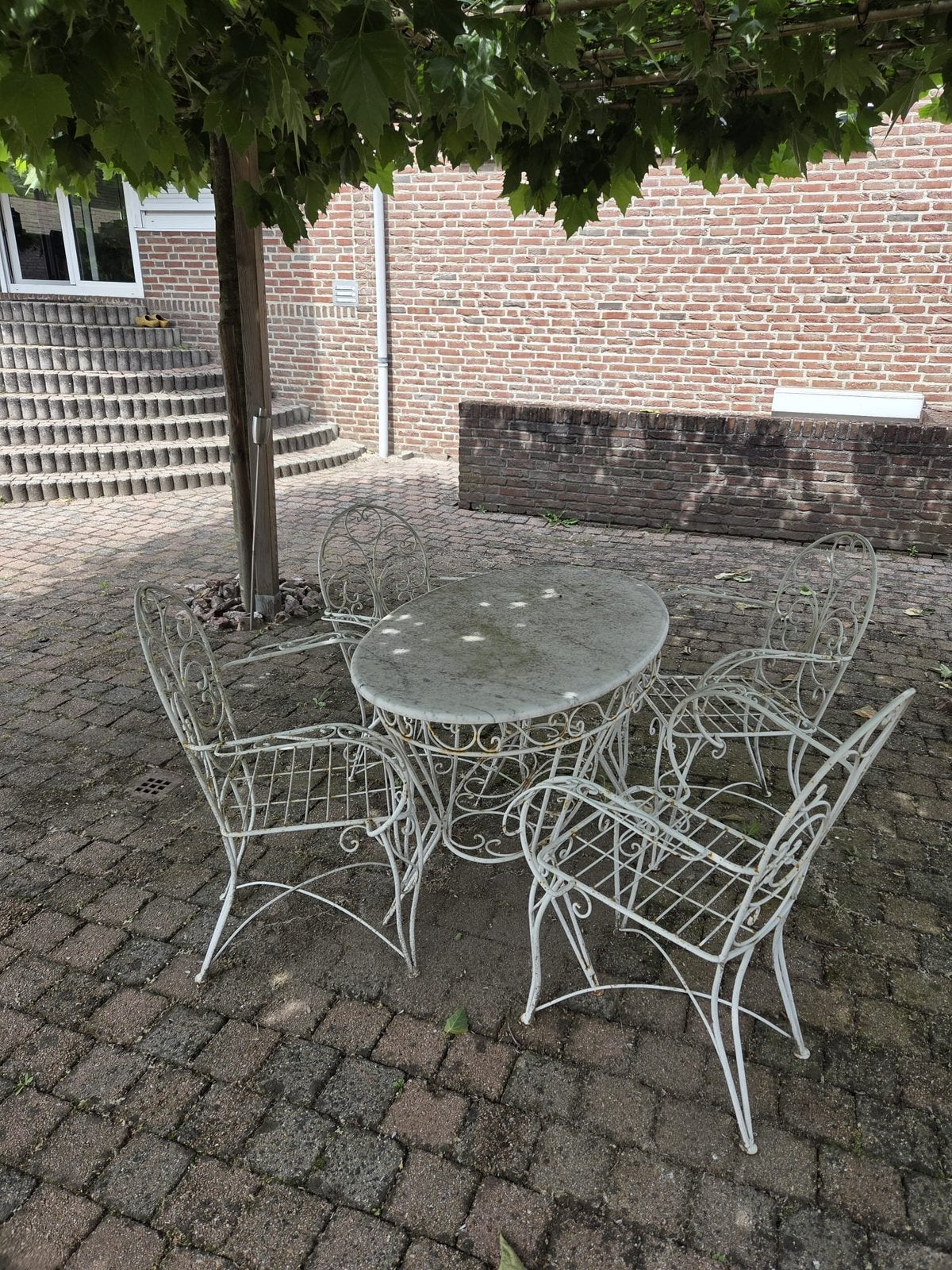Antieke Tuinset: Marmeren Tafel & 4 Smeedijzeren Stoelen, Ophalen, Gebruikt, Eettafel, Tuinset