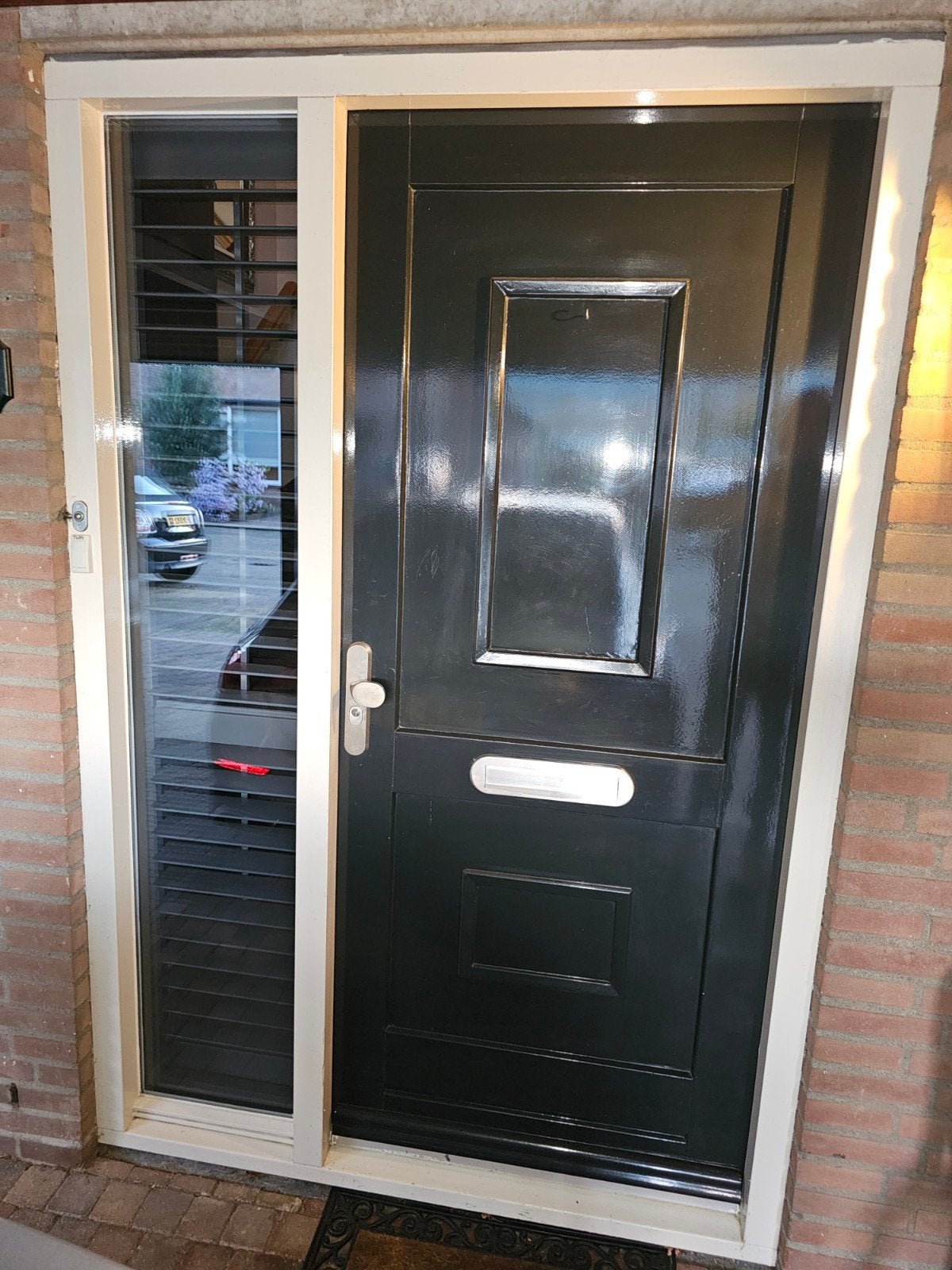 "Hardhouten voordeur, Ophalen