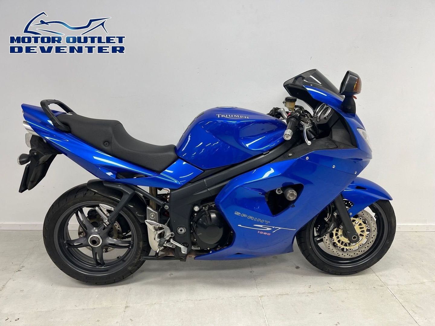 *VERKOCHT* Mooie 3 cilinder TRIUMPH SPRINT ST 1050 (bj 2005), Motoren, Motoren | Triumph, Motorrijbewijs A, Bedrijf, Sport, 1050 cc