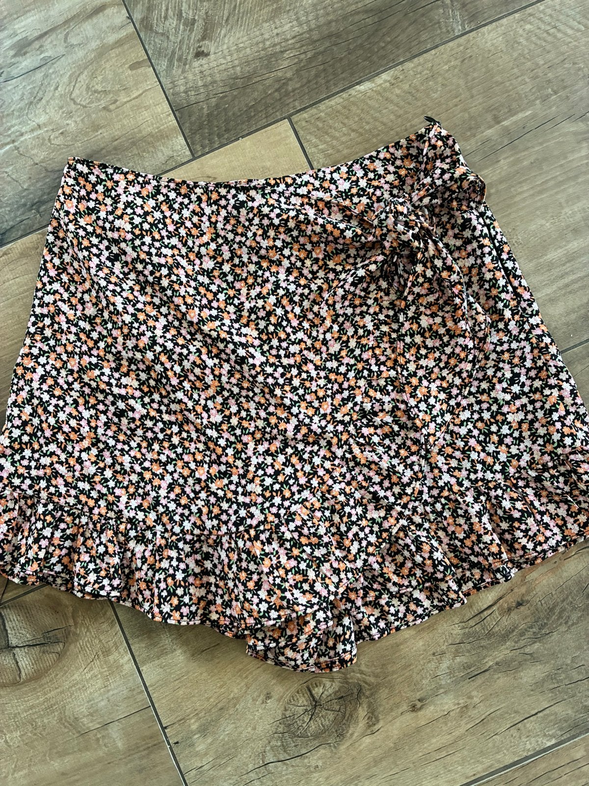 Mooie dunne zwierige broekrok mt M, Kleding | Dames, Rokken, Ophalen of Verzenden