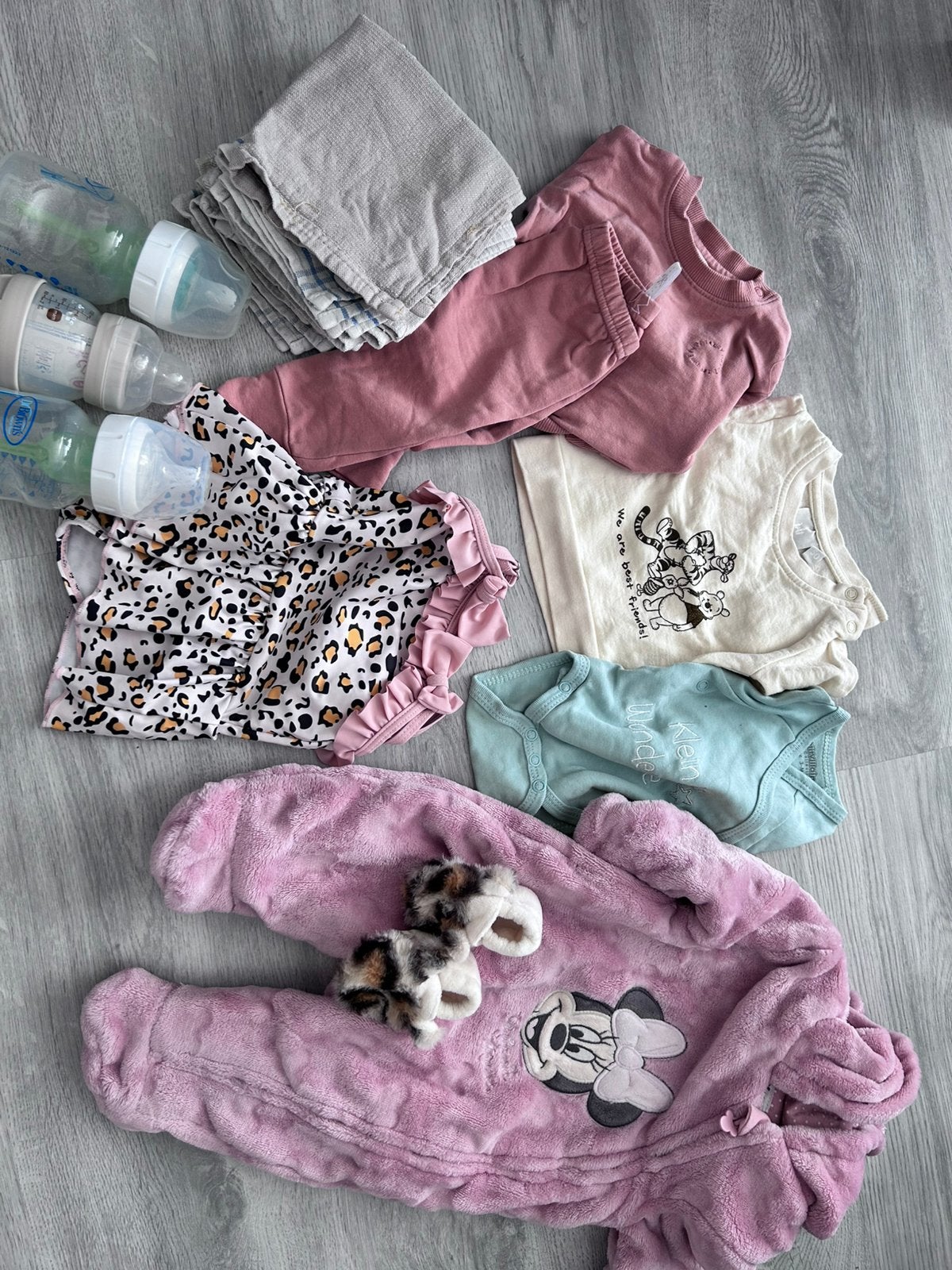 Baby meisjes maat 50/56 + nieuwe flesjes dr brown, Ophalen, Zo goed als nieuw, Maat 50