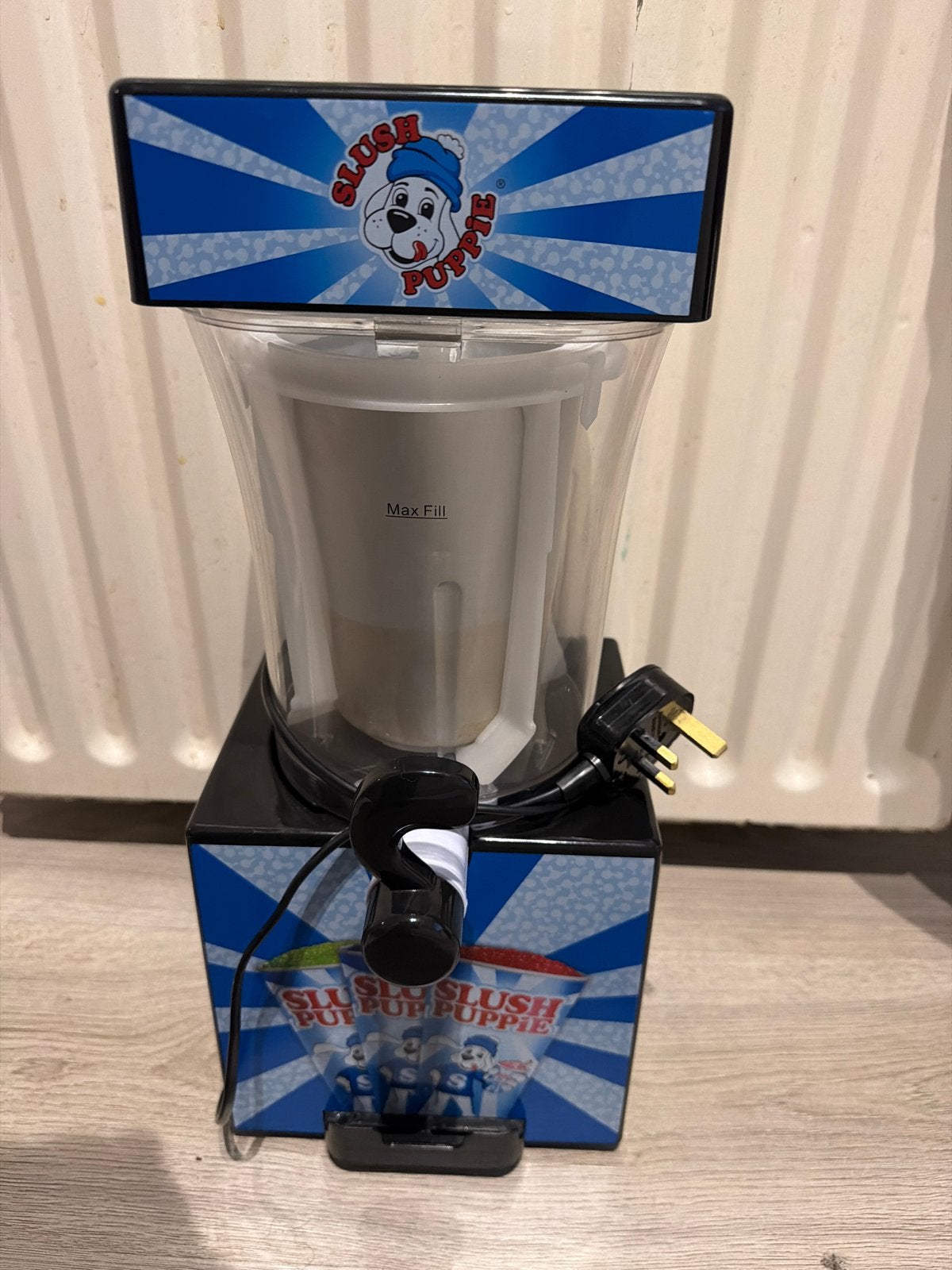 Slush Puppie Slushmachine - Perfect voor warme dagen!, Ophalen, Gebruikt