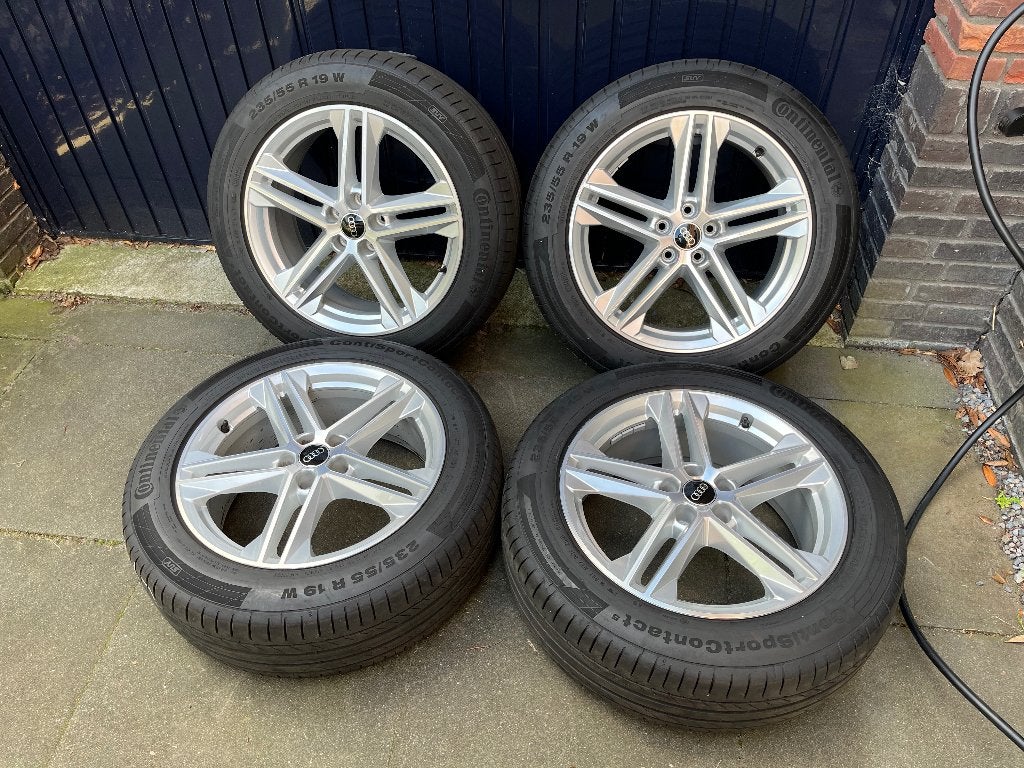Originele 19” velgen Audi Q5 (FY) te koop, Auto-onderdelen, Gebruikt, Velg(en), 235 mm, Personenwagen