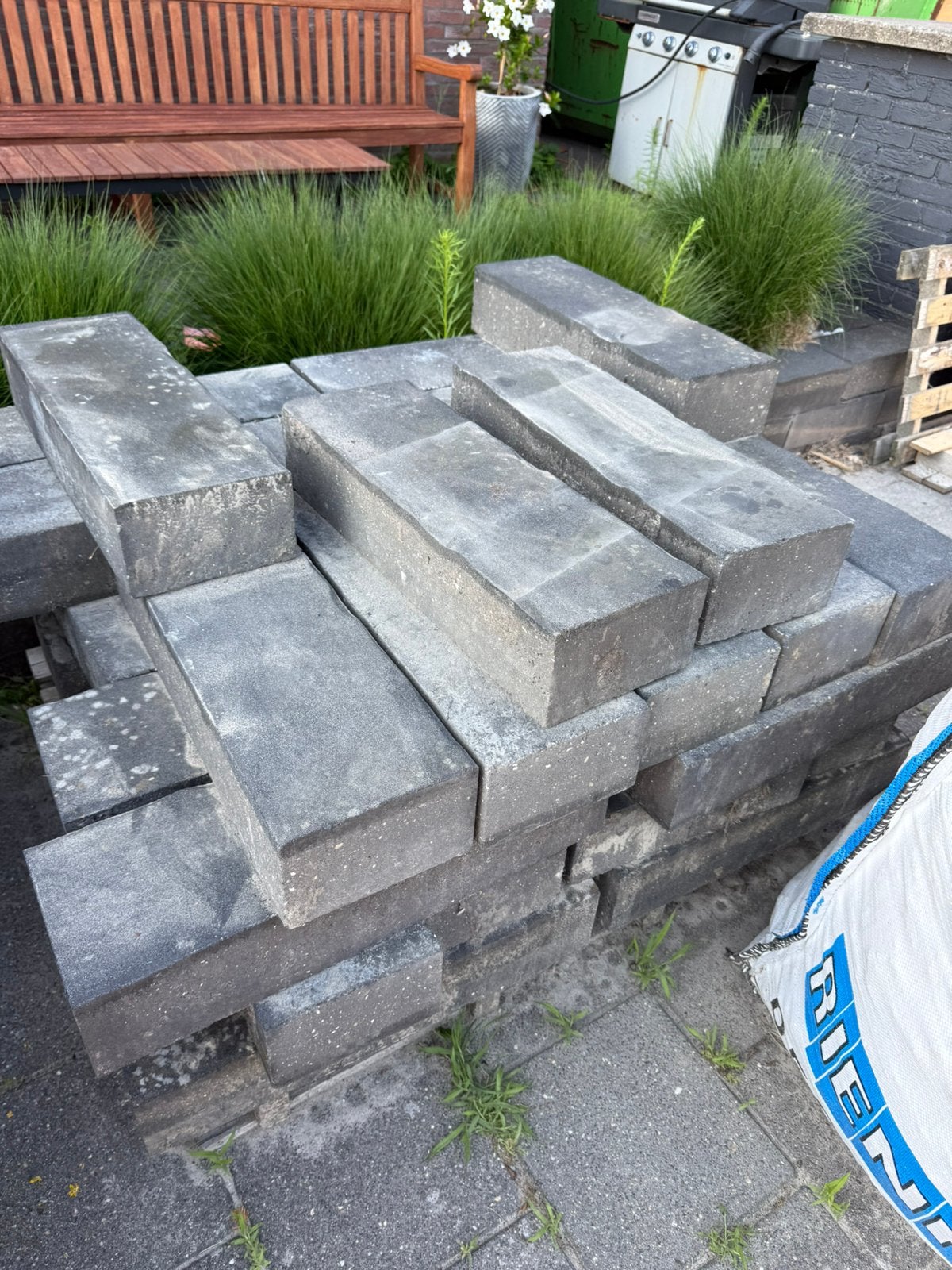 Stapelblokken gratis af te halen, Tuin en Terras, Tegels en Klinkers, Overige typen, Ophalen of Verzenden, Zo goed als nieuw, Minder dan 5 m²