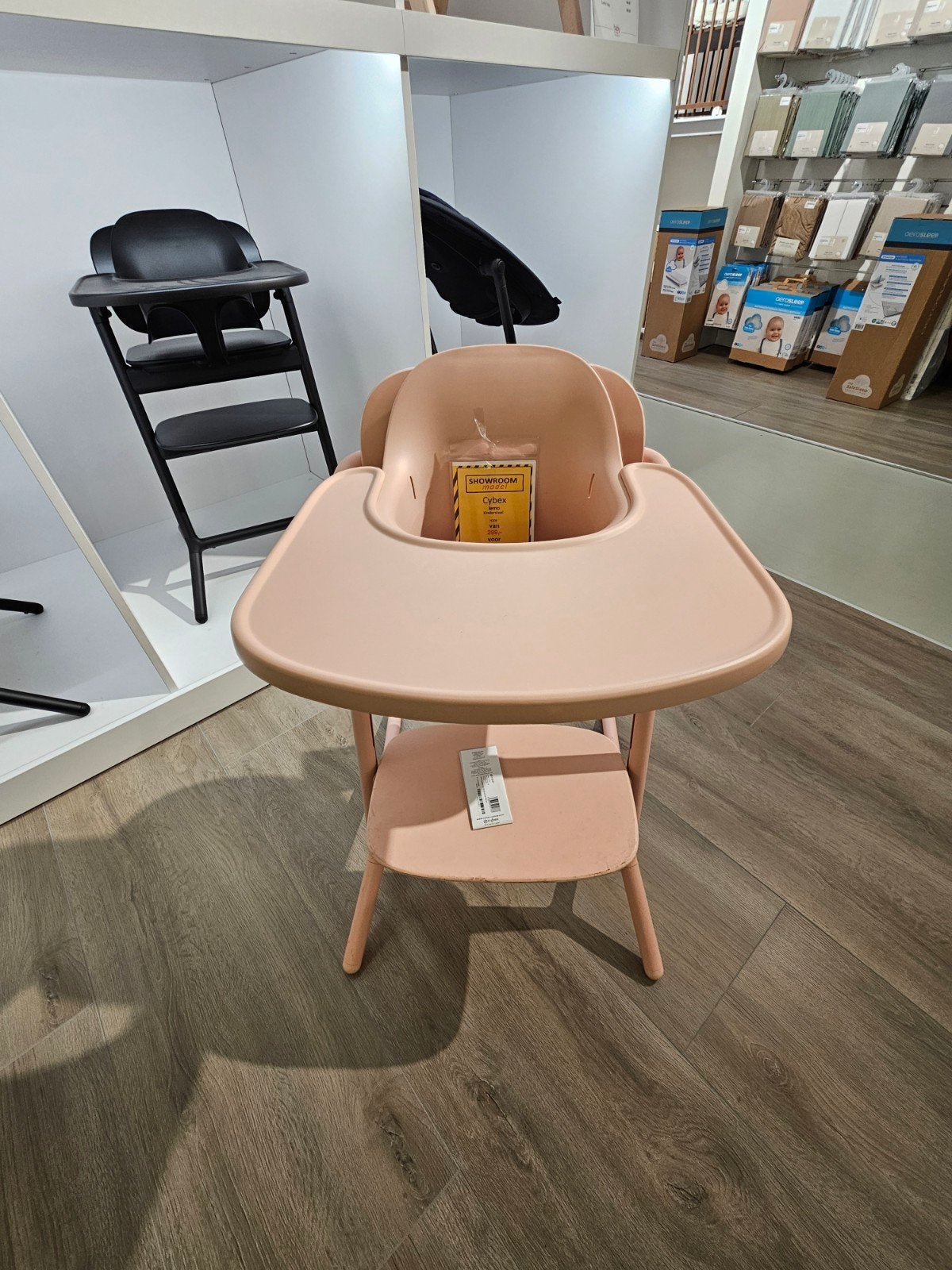 SHOWMODEL Cybex kinderstoel Lemo Pink met babyset, Ophalen, Zo goed als nieuw, Meegroeistoel, Afneembaar eetblad