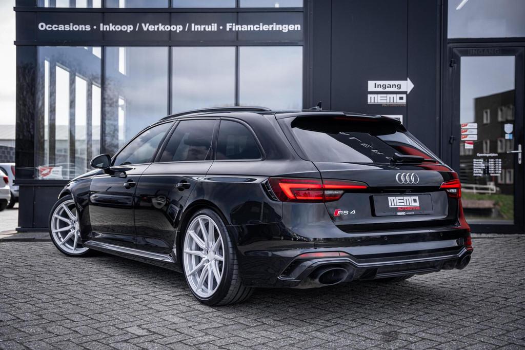 Audi RS 4 Avant 2.9 TFSI RS 4 Quattro*KERAMISCH*CARBON*600PK, Auto's, Audi, Automaat, Gebruikt, Euro 6, Zwart