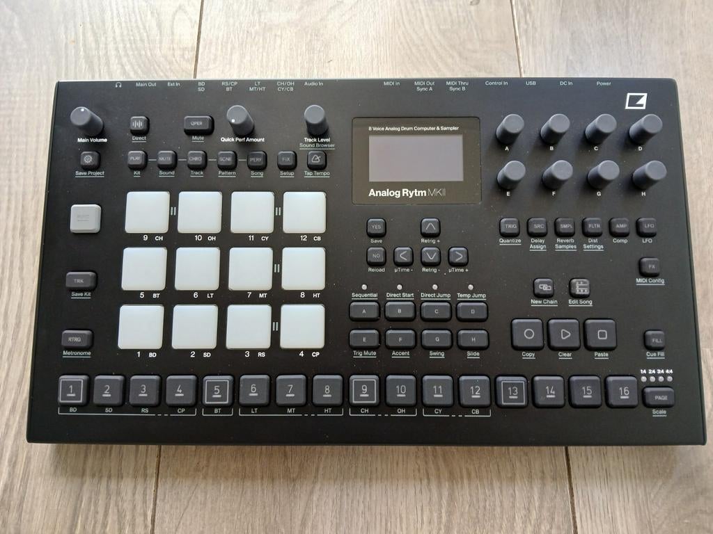 Elektron Analog Rytm MK2 + Decksaver (ook ruil), Ophalen, Zo goed als nieuw