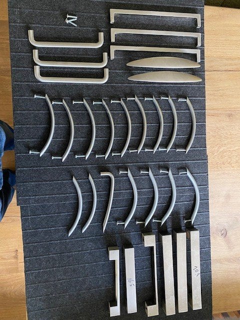 Handgrepen, Doe-het-zelf en Verbouw, Hang- en Sluitwerk, Gebruikt, Overige typen, Chroom, Ophalen