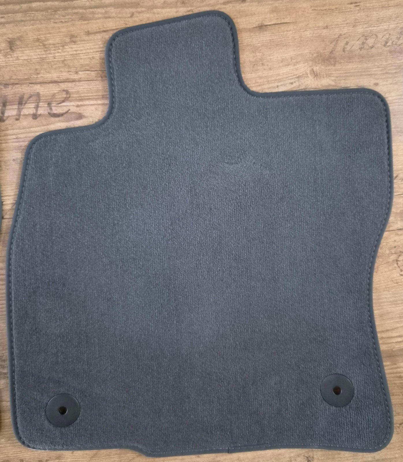 Dubbele set originele Audi A3 automatten (8V), Ophalen, Zo goed als nieuw