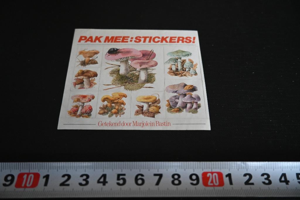 sticker Paddenstoelen getekend door Marjolein Bastin, Verzamelen, Ophalen, Zo goed als nieuw