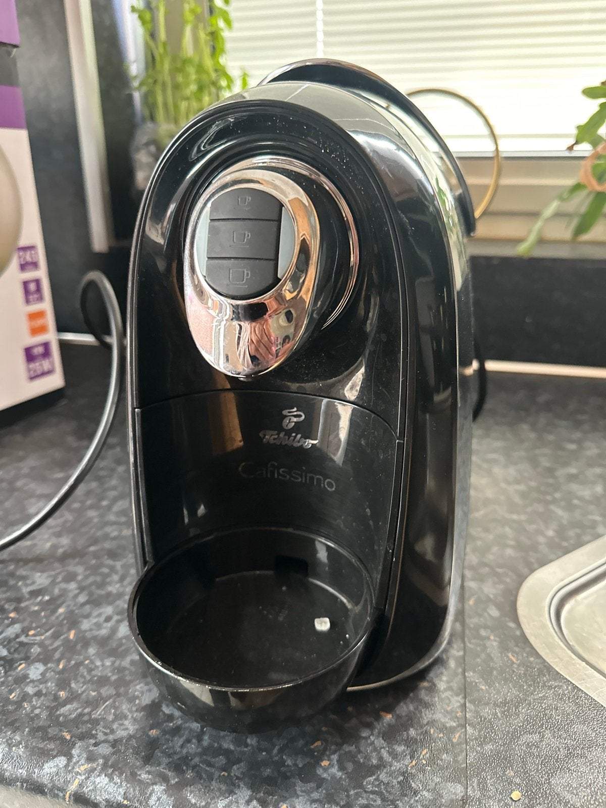 Tchibo Cafissimo koffiemachine - Zo goed als nieuw, Koffiemachine, Ophalen of Verzenden, Zo goed als nieuw, Koffiepads en cups