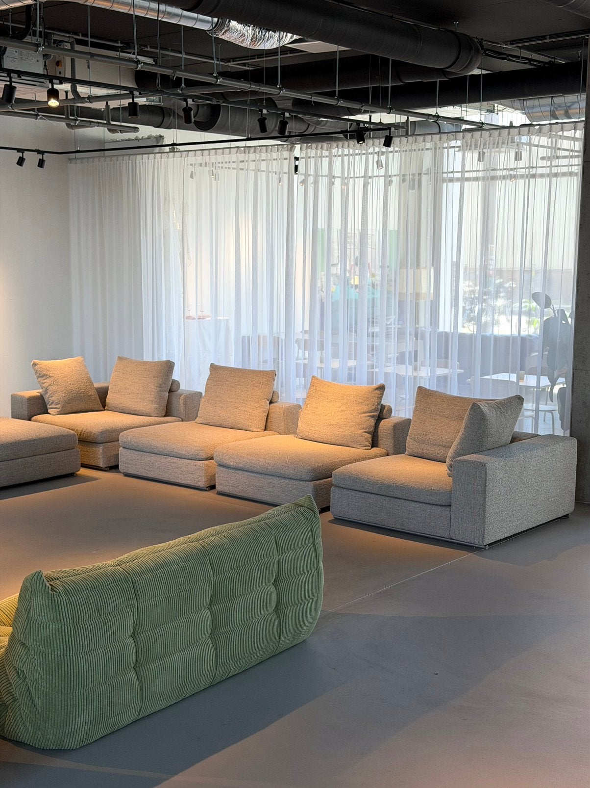 Flexform Groundpiece Modulaire Bank I NIEUWSTAAT + Garantie, Huis en Inrichting, Overige materialen, Hoekbank, 300 cm of meer