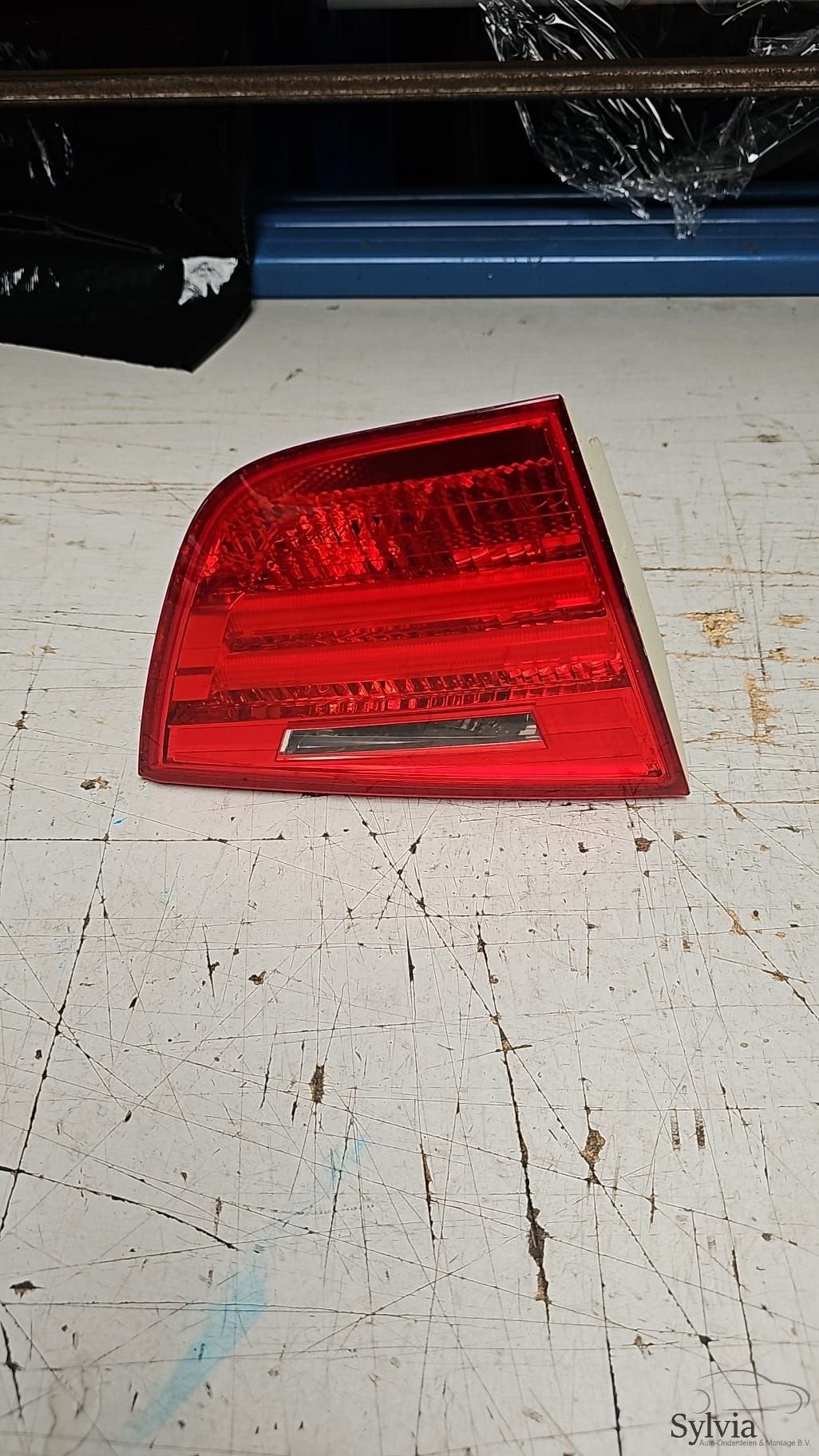Achterlicht op klep Led links binnenzijde BMW 3 serie E91 LC, Gebruikt, -, -, Ophalen of Verzenden