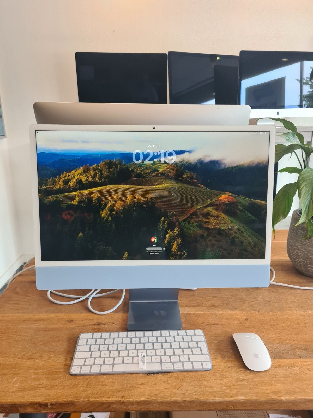 iMac 24" M3  blauw, Computers en Software, Besturingssoftware, Ophalen of Verzenden, Zo goed als nieuw