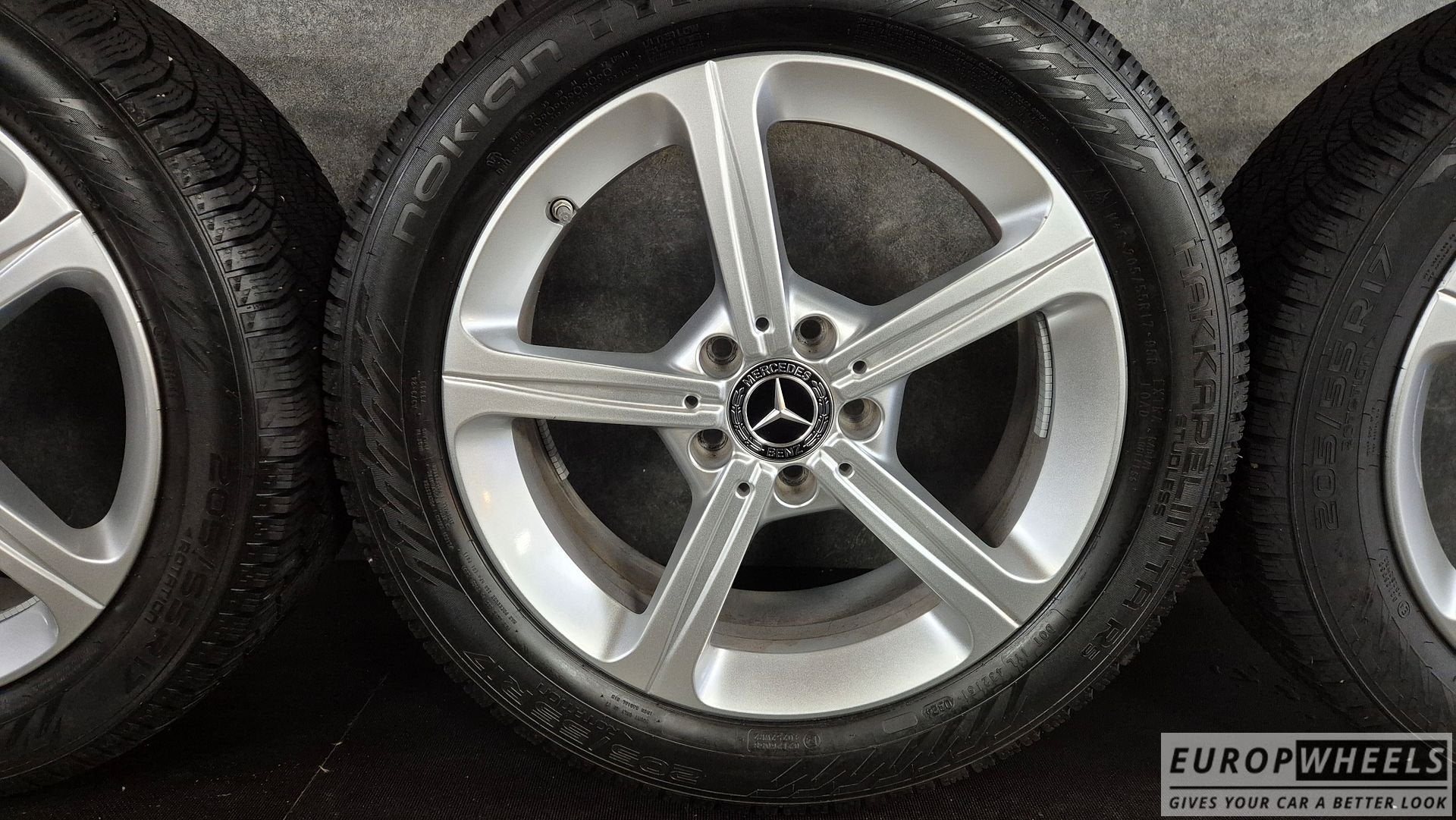 17 inch Mercedes A B CLA Klasse W247 W177 Winterbanden