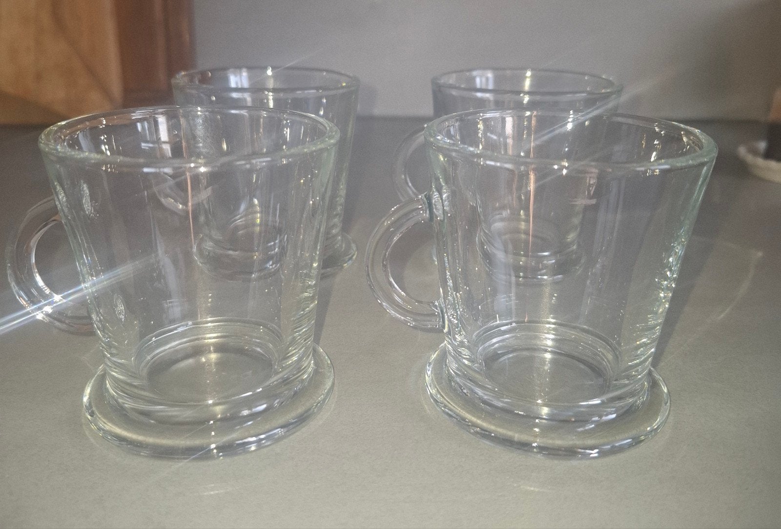 4 theeglazen, glazen kopjes met oortje van Zara Home, Huis en Inrichting, Keuken | Servies, Overige merken, Ophalen of Verzenden
