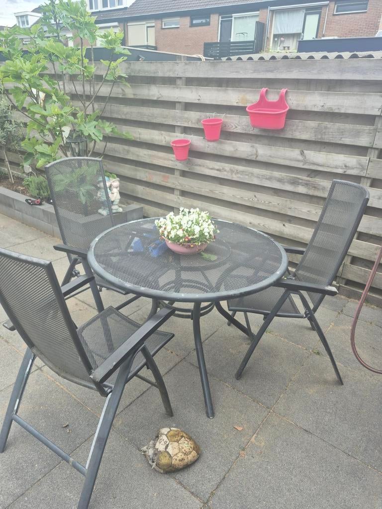 Ronde tuintafel met 3 stoelen, Ophalen of Verzenden, Gebruikt, 2 zitplaatsen